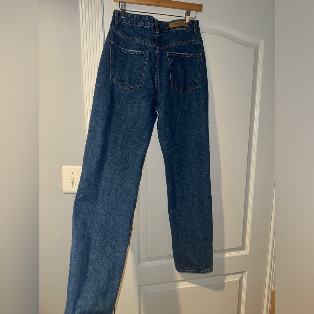 Cotton On Women’s Straight Blue Jeans - Picture 3 of 3